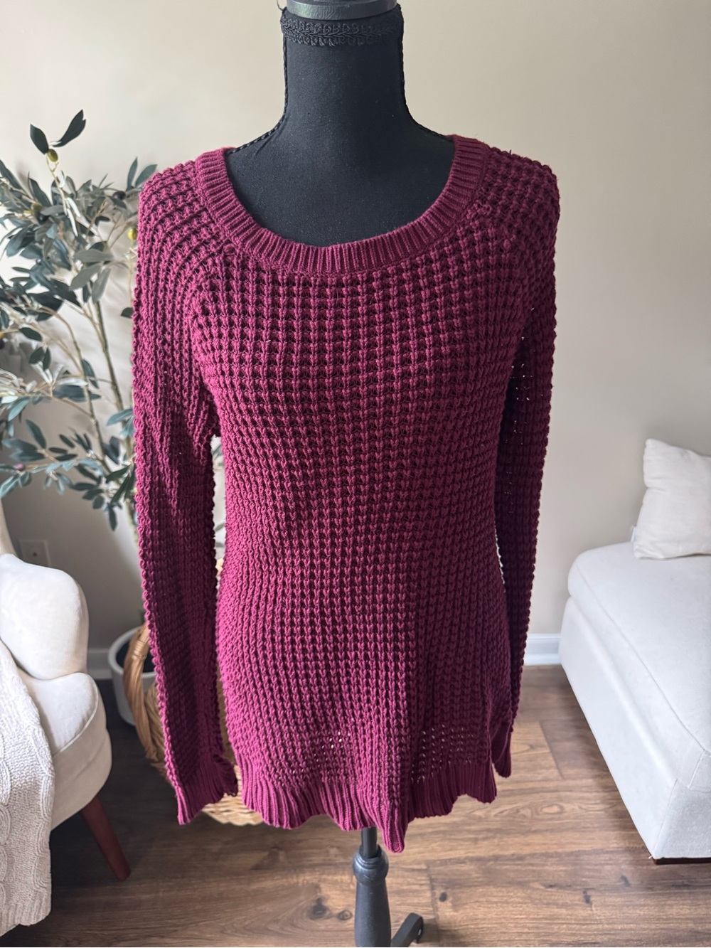 American Eagle Outfitters Burgundy Waffle-Knit Crewneck Sweater